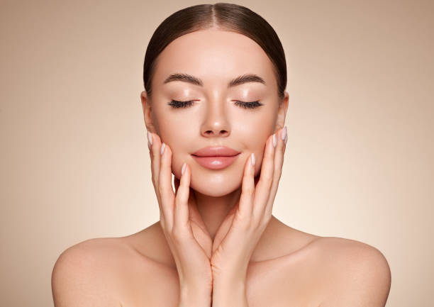 🌸 Glowing Skin Secrets: 5 Skincare Tips That Actually Work